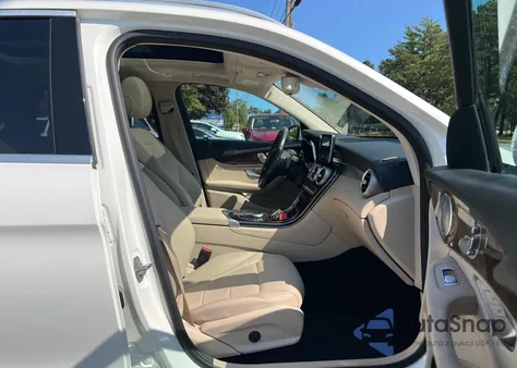 2019 Mercedes-Benz Glc 300 4Matic from USA, damaged, VIN WDC0G4KB5KF569115